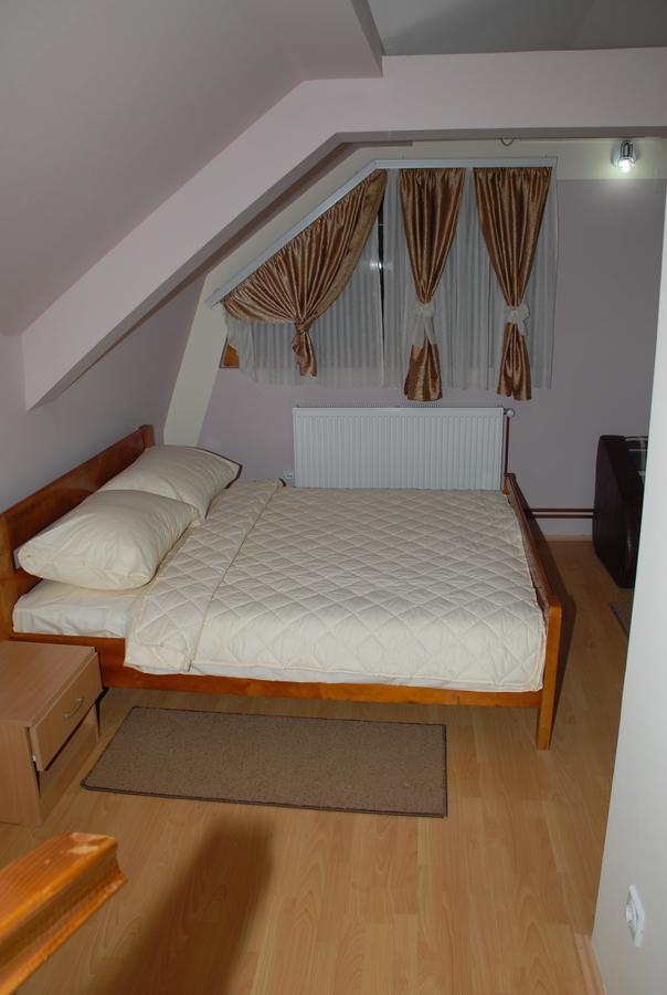 Zormaris-M Hotel รานเย ภายนอก รูปภาพ